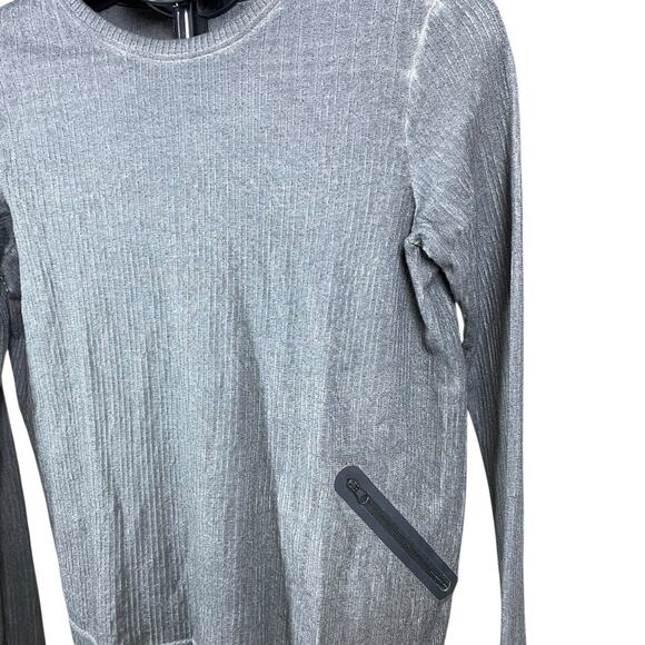 Nike Tech Pack Dri-FIT Long Sleeve Top Women Small Gray Lightweight Performance - Picture 4 of 5